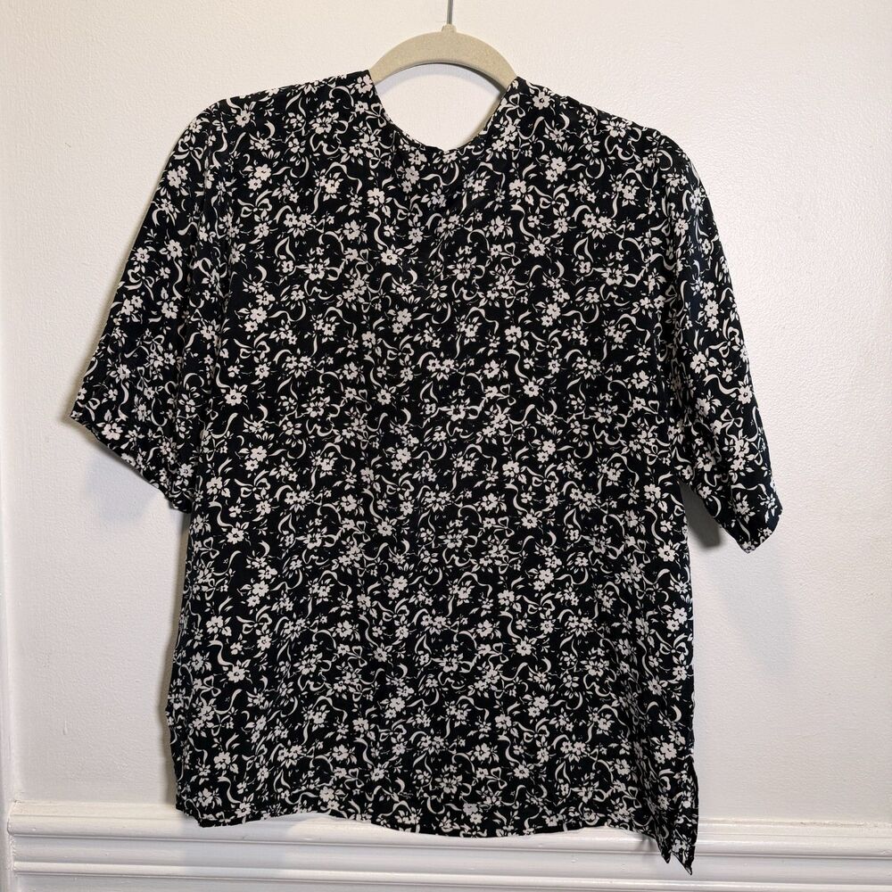 Silk Studio Claude Bennett 100% Silk Blouse 12 Black White Floral Quiet Luxury
